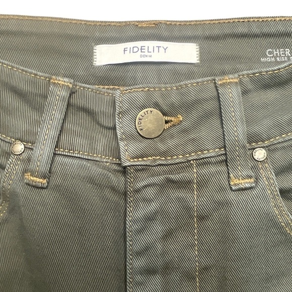 Fidelity Denim Cher Crop High Rise Slim Straight Sage Green Jeans | Size 26 - Picture 6 of 12